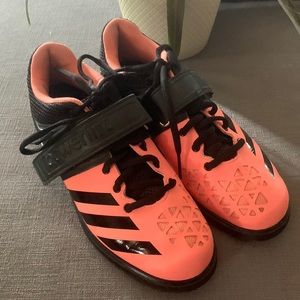 Womens adidas , size 7.5 power lift